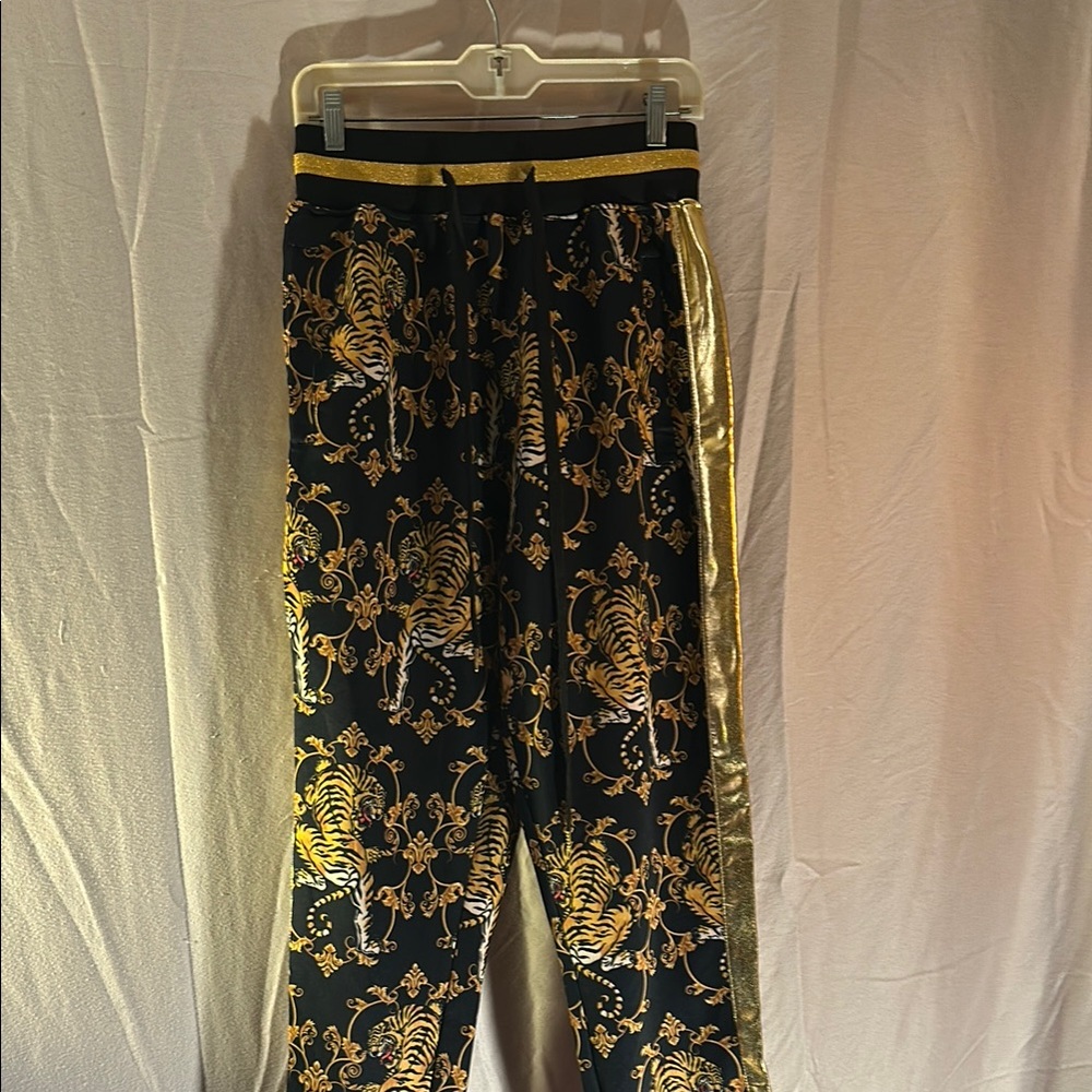 Stylish Black and Gold Men's or Woman’s Pants. Fits size M for Men